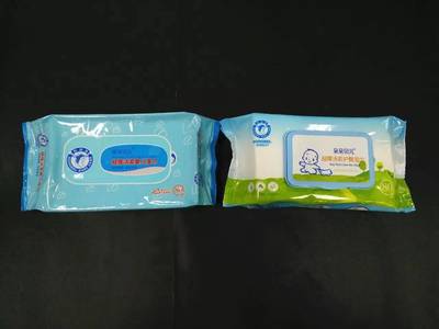 【陪伴】全新升級(jí)朵朵貝兒超厚潔柔護(hù)臀濕巾測評(píng)--新濕巾的秘密全方位告訴你!